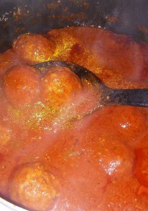 A picture of Turkey meatballs.