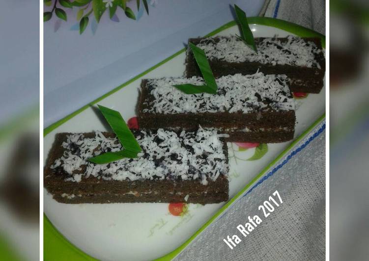 Brownies Maizena Lapis Keju (No Mixer, No Oven)