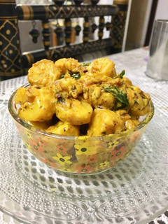 कच्चे केले सब्ज़ी (Raw banana sabzi recipe in hindi) रेसिपी मुख्य फोटो