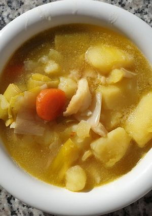 Una foto de Porrusalda con bacalao