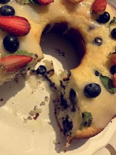 صورة لوصفة كيك الليمون والبلوبيري 🍋🍰