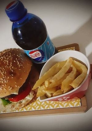 Une photo de Hamburger💯/💯fait maison🍔