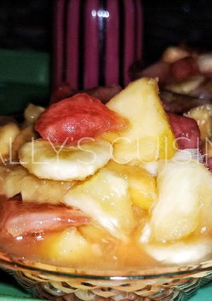 A picture of Simple fruit salad.