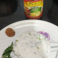 A picture of Curd rice.