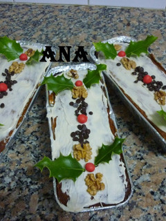 Una foto de Budín de frutos secos húmedo