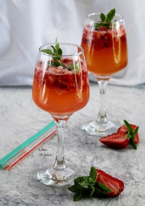 صورة لوصفة 🍓 موهيتو الفريز ولا أطيب 🍓