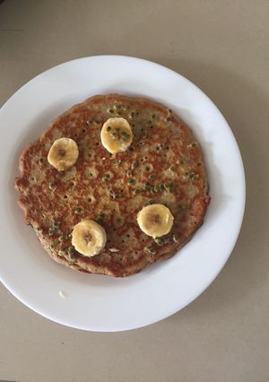 A picture of Oatmeal pancakes with bananas #localfoodcontest_Nairobi_East.