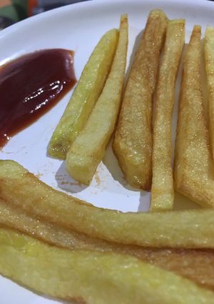 A picture of French fries.
