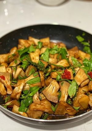 Hình của món Mít Non Kho Nước Tương Chay.
