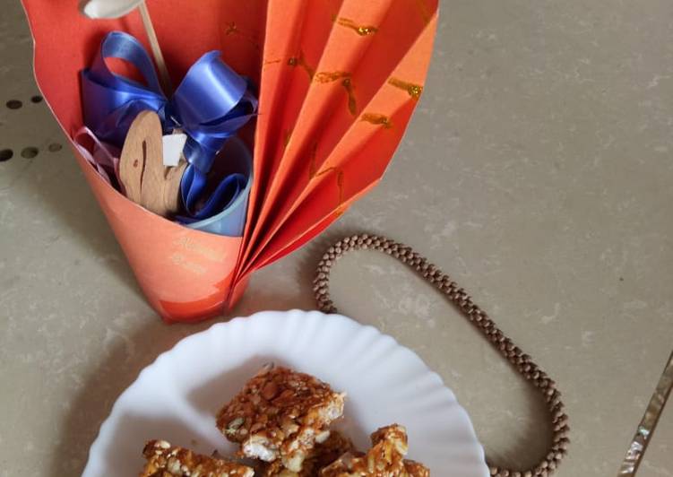 Step-by-Step Guide to Prepare Quick Mixed Dry Fruit Chikki