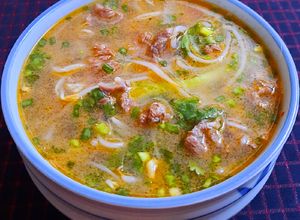 Hình của món Canh giá đỗ thịt bò.