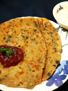 मसाला पराठा (masala paratha recipe in hindi) रेसिपी मुख्य फोटो