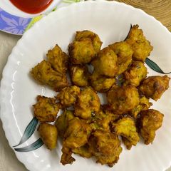 Small potato ball- fritters 🥔 A picture of Small potato ball- fritters 🥔.