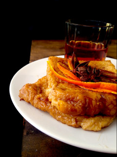Una foto de Torrijas de vino Moscatel con almíbar {en horno}