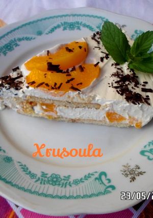 Φωτογραφία της συνταγής 🍰Γλυκό ψυγείου με κομπόστα ροδάκινο🍑