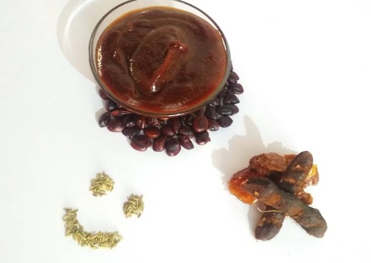 Dates Tamarind Chutney