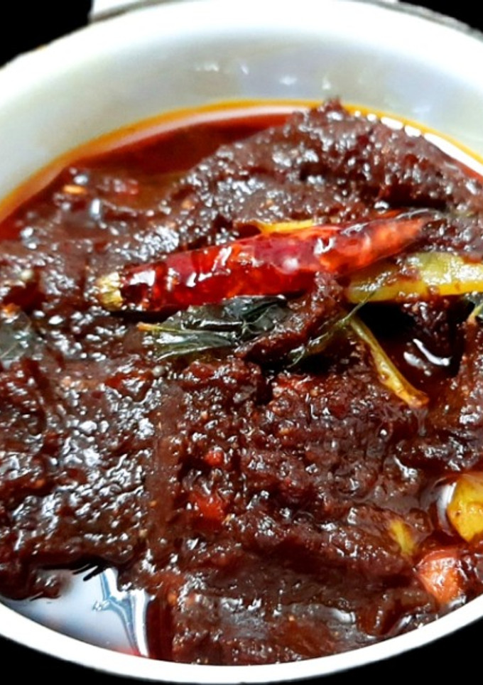 சேலம் செட்டியார் சீமந்தம் புளிக்காச்சல்/கட்டு சோறு புளி (Pulikaachal recipe in tamil) செய்முறை முக்கிய புகைப்படம்