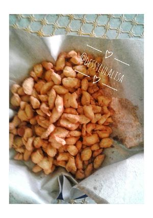 Foto resep Biji ketapang renyah takaran sendok