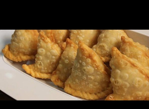 صورة لوصفة عجين البف او السمبوسك المقرمش