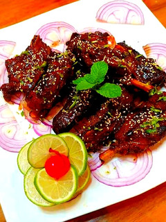 燒烤迷迭香豬排 的食譜成品照片