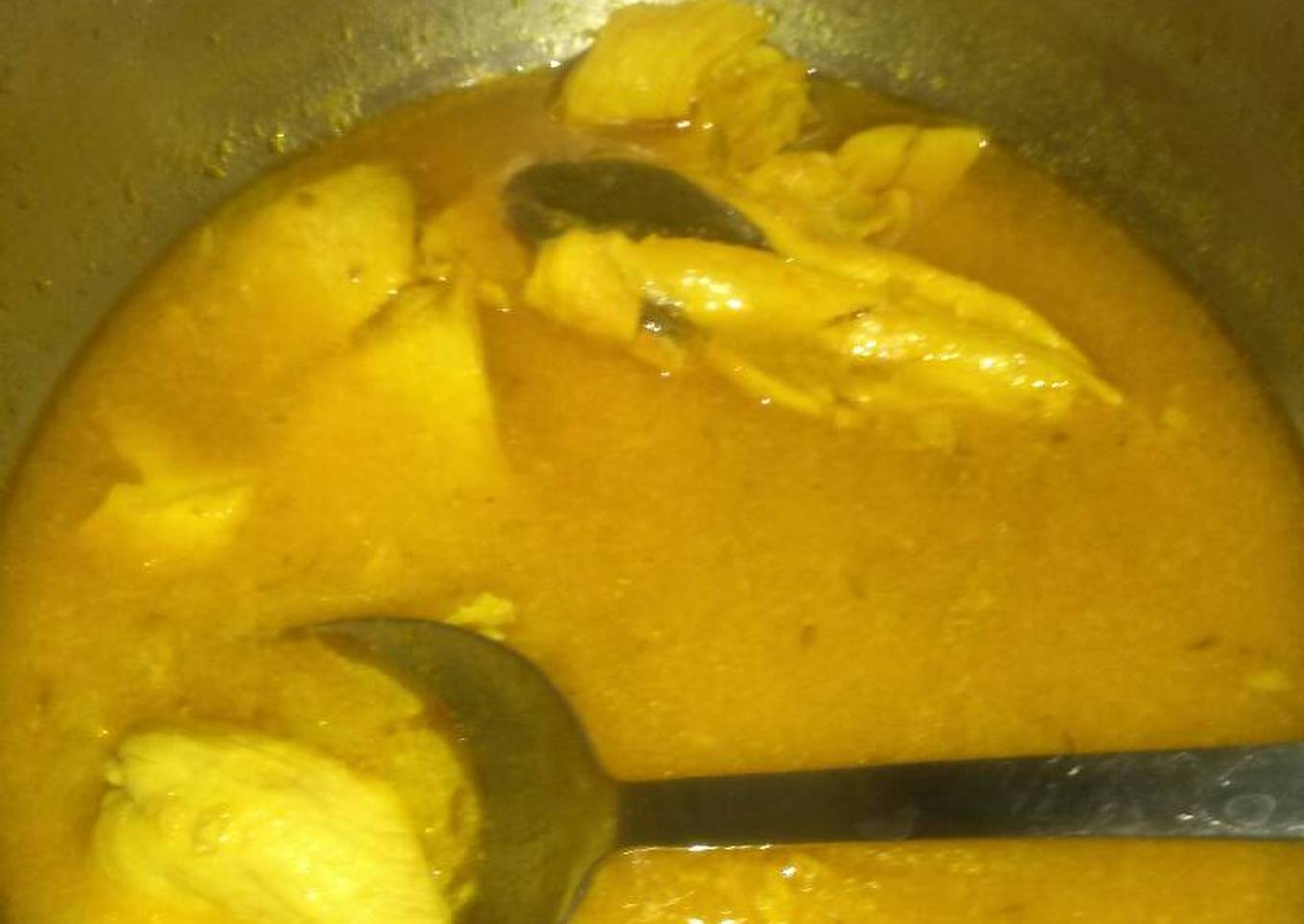 Filetes de pollo en salsa