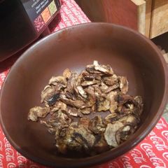 A picture of Mushroom Chips.