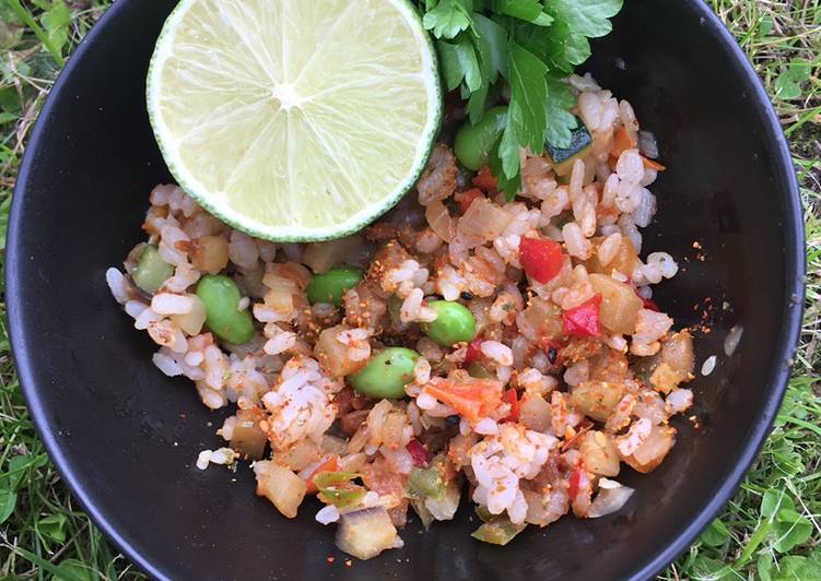 Recipe: Delicious Vegan Firecracker Rice #eattherainbow