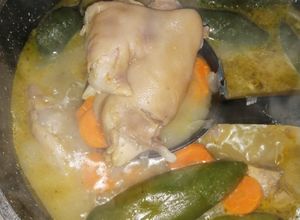 Una foto de Patitas/Manitas en escabeche
