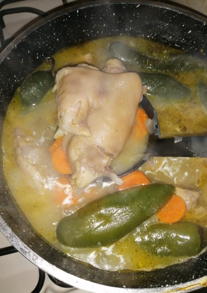 Una foto de Patitas/Manitas en escabeche