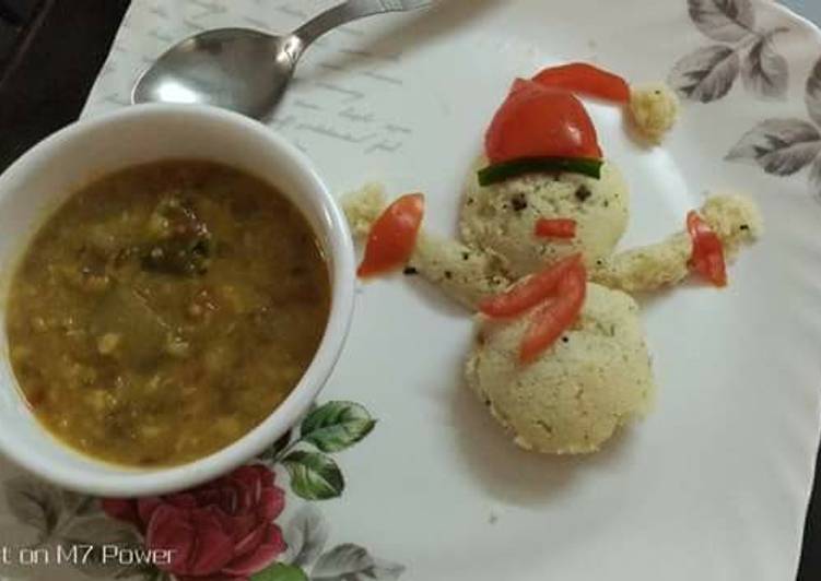 Recipe of Homemade Snowman Semolina(rava) idli and less spiced vegetable sambhar
