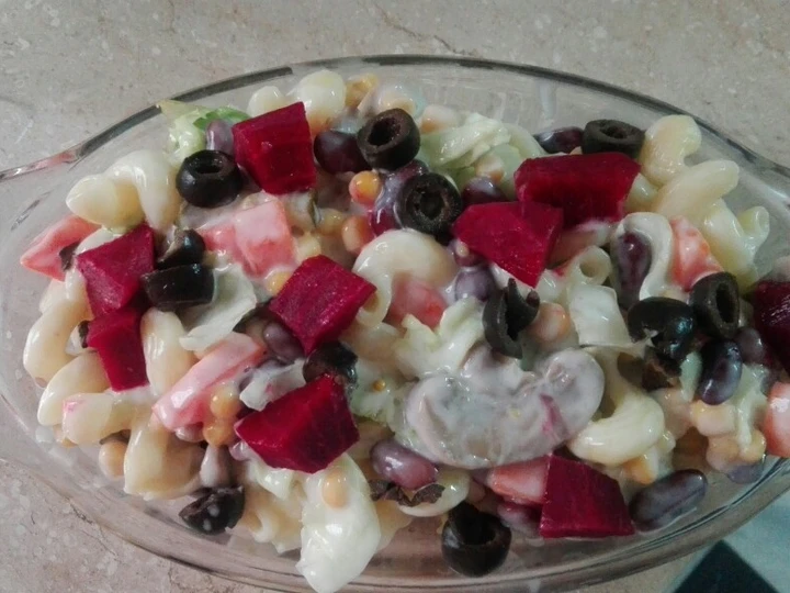 Easy Steps to Prepare Recipe Healthy salad that is Really Delicious, Can Spoil the Tongue}