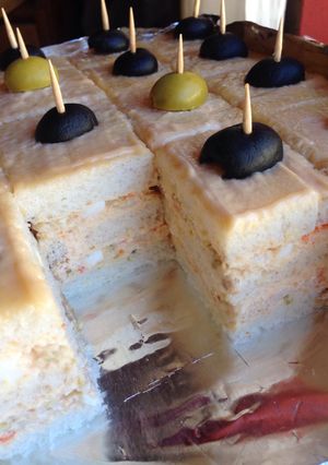 Foto principal de Pastel fresco de atún y surimi