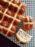 Fluffy Hot Cross Buns