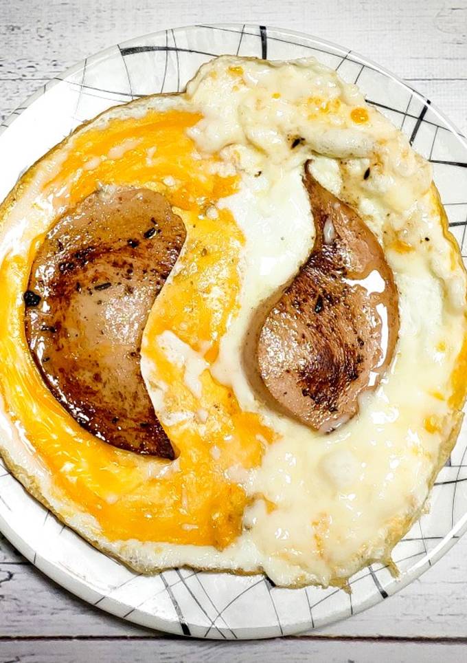 Яичница "Инь и Янь"