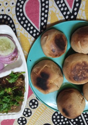 लिट्टी चोखा (litti chokha recipe in Hindi) रेसिपी मुख्य फोटो