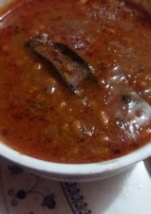 A picture of Lal moth dal.