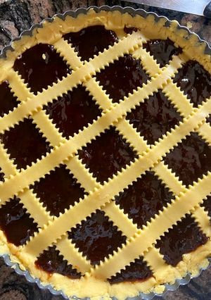 Foto di CROSTATA DI MARMELLATA/NUTELLA