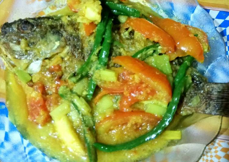 Nila Goreng Bumbu Kuning