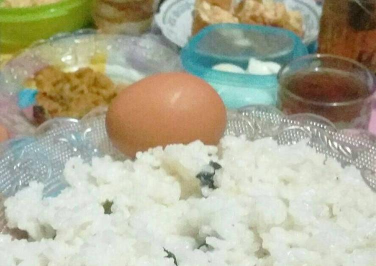 Nasi belamak bulan ramadhan