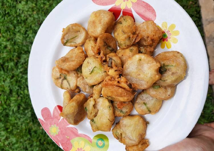 Bakso kriuk tabur balado