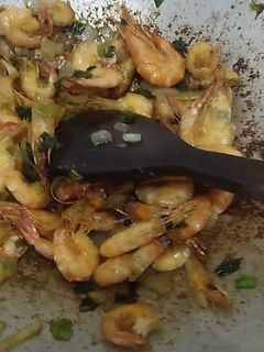 Foto resep Udang goreng mentega