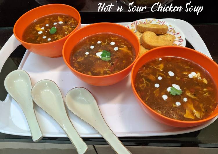 Recipe of Speedy Hot &#39;n&#39; Sour Chicken soup