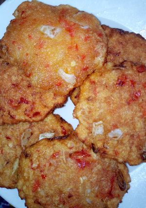 A picture of Wainan Rogo (cassava).