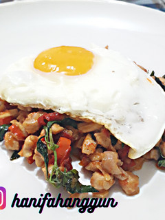 Foto resep Chicken Thai Basil (Ayam kemangi ala Thailand)