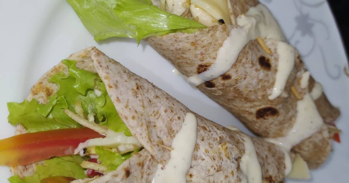 Tortillas integrales con pollo y verduras Receta de Sandra Diaz Cookpad