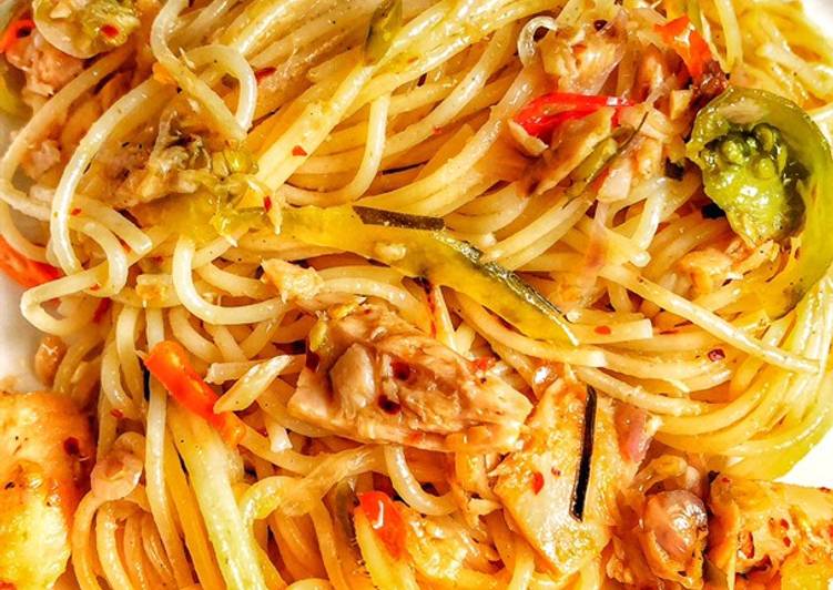 Resep Spaghetti Tuna Sambal Matah yang Lezat Sekali