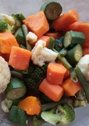 A picture of Steamed vegetables.