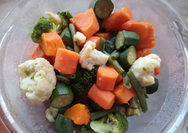 Easiest Way to Prepare Quick Steamed vegetables