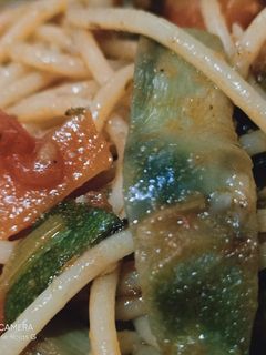 Una foto de Spaghetti con verduras