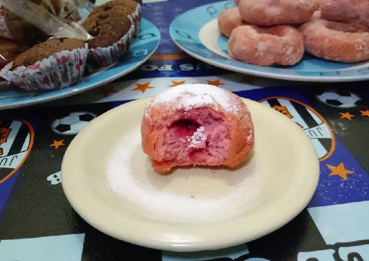 Resep Donat buah naga merah yang Enak